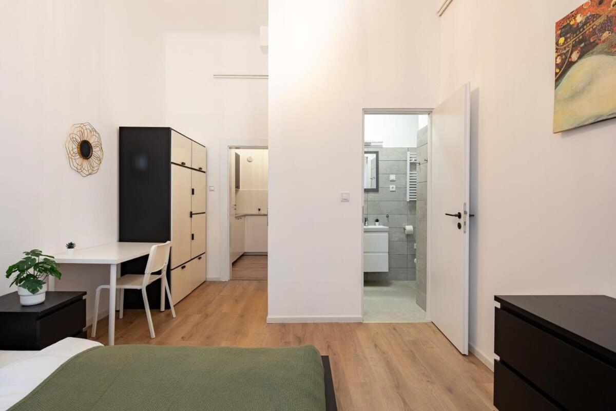 - Large - Modern At River Apartmán Budapešť